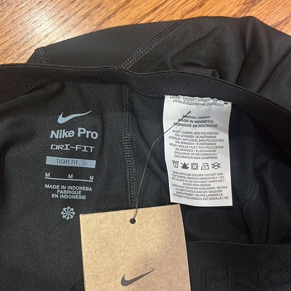 NWT Nike Pro Boy’s Tight Fit Pants Size M - Picture 5 of 6